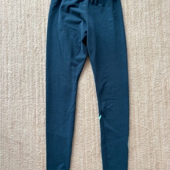 Nike Women Teal Logo Leggings - Picture 5 of 9